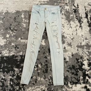 American Eagle Light Wash Distressed Jeans